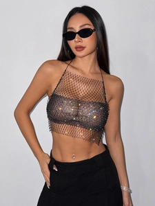 Sexy schwarzes Mesh-Neckholder-Top mit bunten Strasssteinen und asymmetrischem Saum für Partys