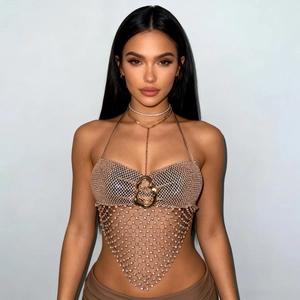 Haut licou sexy en maille métallique évidée avec des strass étincelants de fête