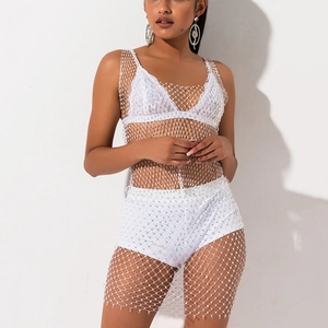 Robe sexy en résille blanche évidée avec strass et col carré pour les tenues de soirée