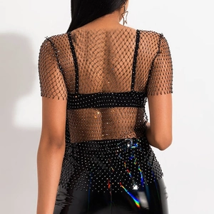 Haut sexy en résille noire à manches courtes avec strass pour tenue de soirée