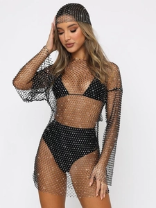 Funkelndes Strass-Fischnetz-Kleid mit passendem Kopftuch für Party und Clubwear