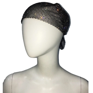 Foulard en maille noire avec strass brillants pour festivals de musique et fêtes