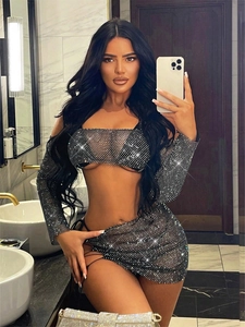 Sexy schwarzes Mesh-Zweiteiler-Set mit Silber-Strass, Halter-Crop-Top und Minirock