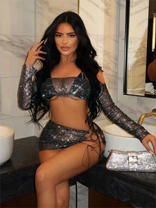 Sexy schwarzes Netz-Set mit Strasssteinen bauchfreies Top und Minirock mit Schnürung