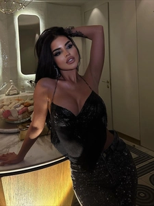 Haut licou sexy à paillettes noires avec bretelles chaîne en métal pour fête