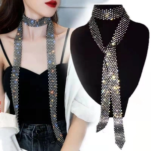 Funkelnde Strass-Choker-Halskette für Damen ideal für Musikfestivals und glamouröse Partys