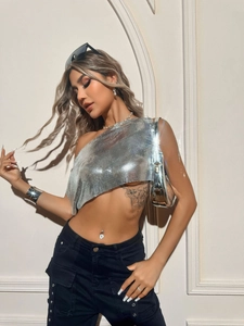 Silbernes Metallic-Chainmail-Top mit Pailletten und One-Shoulder-Schnitt für Partys