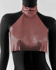 Détail du haut licou à paillettes or rose avec texture métallique brillante et réfléchissante