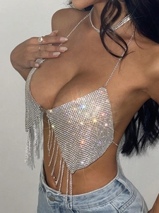 Haut licou argenté scintillant avec strass et franges en chaîne métallique pour femmes