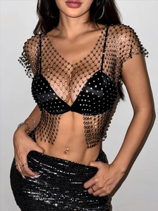 Haut sexy en résille noire avec strass scintillants et motifs de losanges brillants