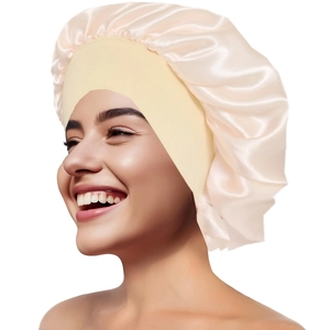Hautfreundliche Satin-Schlafmütze für Damen mit breitem Elastikband in Champagner