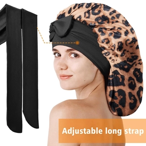 Bonnet de nuit en soie léopard avec longue sangle ajustable pour protéger les cheveux