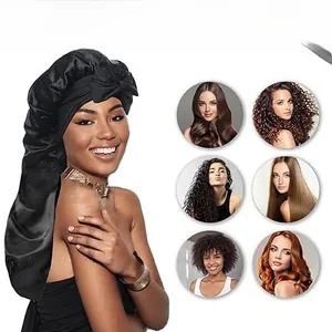 Détail du bonnet de nuit en satin noir avec nœud élastique pour protéger tous types de cheveux