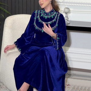 Elegant Velvet Maxi Dress Rhinestone Leaf Decor Long Sleeve Ethnic Abaya Party Evening Gown Luxurious High Neck Wear Women