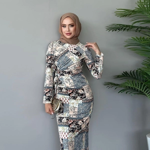Elegant long sleeve Muslim maxi dress with multicolor patchwork print and matching hijab