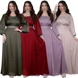 Robe Longue Élégante en Satin pour Femme Avec Ceinture en Strass Kaftan Abaya Banquet Robe de Soirée Manches Longues