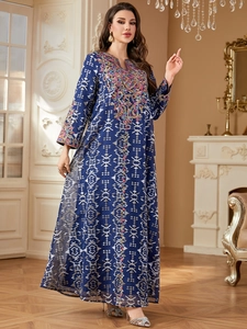 Jalabiya bleu marine à col en V élégante avec broderies colorées et motifs géométriques