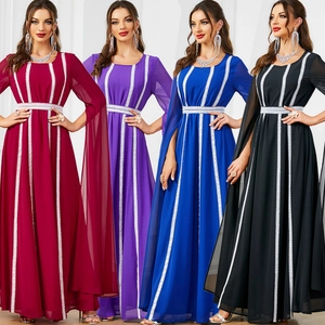 Elegante Abito Lungo in Chiffon con Pizzo da Donna con Maniche a Mantella Lunghe Spaccate Abaya a Vita Alta Abito da Sera Maxi