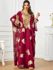 Elegant wine red kaftan dress with gold lace V-neck embroidery and leaf patterns