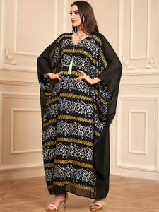 Robe Maxi Kaftan Abaya Ethnique Brodée pour Femmes en Chiffon Ample Avec Manches Chauve-Souris et Gland pour Fête Musulmane Banquet