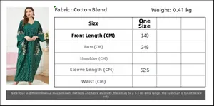 Tableau des tailles pour robe caftan verte brodée avec rayures dorées et mesures