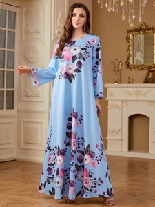 Abito lungo a trapezio azzurro a fiori con maniche lunghe e scollo rotondo elegante