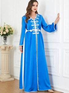 Women Ethnic Embroidery Muslim Kaftan Robe Satin Long Sleeve Inner Dress And Outer Abaya Middle Eastern Party Maxi Dress With Belt