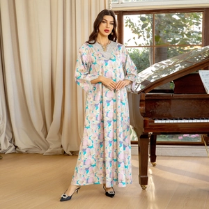 Robe kaftan bohème à imprimé fleuri avec sequins au col en V et manches longues