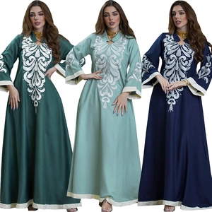 Women's Ethnic Embroidery Kaftan Abaya Maxi Dress Polyester V Neck Long Sleeve Elegant Muslim Party Dress For Ladies