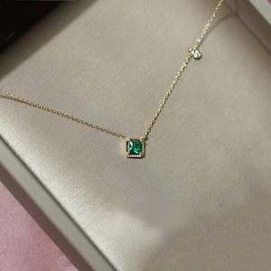 Collana con Pendente in Argento Sterling 925 Zirconia Quadrata Verde Smeraldo Placcato Oro Argento Gioielli Eleganti Regalo Donna Quotidiano