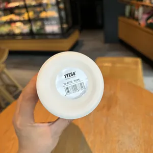 Close-up of TYESO 750ML vacuum insulated bottle bottom showing model TS-8771C label