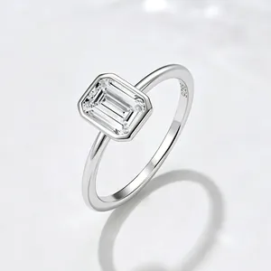 Elegant S925 sterling silver ring with emerald-cut square zircon in bezel setting