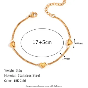 Detail of 18K gold plated stainless steel heart bracelet with 17+5cm size dimensions
