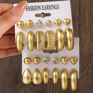 Gold Legierung Strass Stecker Creolen Kombination Mode Minimalistisch Geometrisch Wassertropfen Herz Ohrringe Für Damen Alltagsschmuck