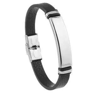 Bracciale da uomo in pelle nera con piastra in acciaio inossidabile lucido e chiusura