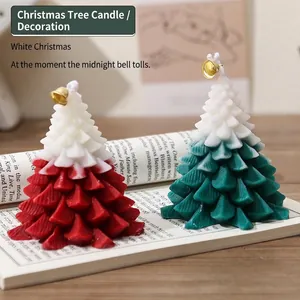 Christmas Tree Scented Candle With Gold Bell Gradient Paraffin Soy Wax Candle For Christmas Holiday Home Decor Gift