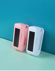 Detail der rosa und weißen Mini-Heißsiegelgeräte mit Magnetfuß und Pressheizungsdesign