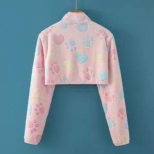 Châle d'épaule en polaire rose avec motifs de cœurs et pattes pour l'hiver douillet