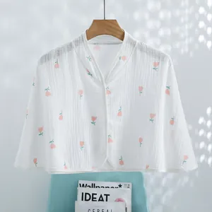 Breathable cotton gauze shawl for summer with pink tulip patterns and V-neck design