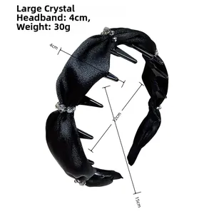 Détail du serre-tête noir de 4 cm avec cristaux et structure intérieure antidérapante