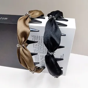Serre-tête ondulé élégant avec nœud en satin et perles de cristal avec dents antidérapantes