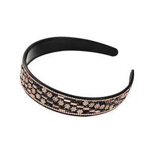 Cerchietto di lusso con strass di cristallo oro rosa e denti interni antiscivolo