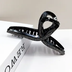 Elegant Large Rhinestone Hair Claw Clip Twisted Design Shark Clip High Gloss Plastic Hair Catch For Women Banquet Party