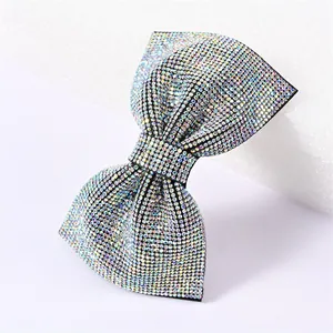 Barrette à cheveux nœud avec strass arc-en-ciel et base noire pour femme