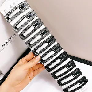 Set di 10 fermagli per capelli BB rettangolari con strass neri su scheda display