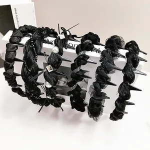 Punk Gothic Spiked Hairband For Women Black Pleated Fabric Headband With Rhinestone Accents Edgy Sweet Cool Style Hair Accessory
