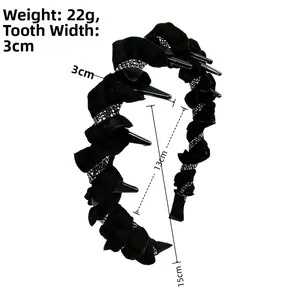 Detail of black wave headband with rhinestones, 3cm tooth width, weighing 22g