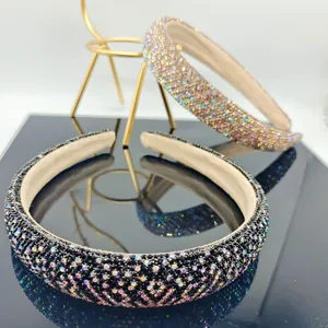 Funkelnde Strass-Haarreifen für Damen, luxuriöser Haarschmuck in Schwarz und Beige Samt