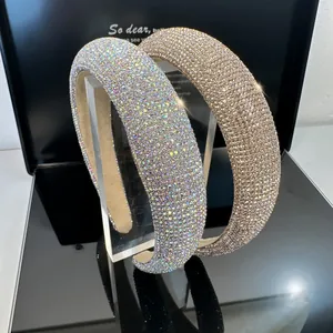 Funkelnde Haarreifen mit Strasssteinen in Silber und Champagnergold mit Anti-Rutsch-Futter