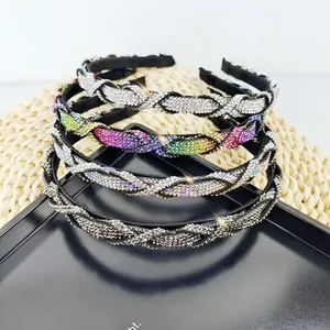 Diademas trenzadas con diamantes de imitación en plata y arcoíris estilo de lujo